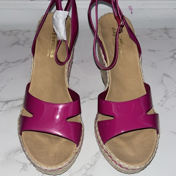 NWOT Estelle Berry Patent Pu - Picture 9 of 15